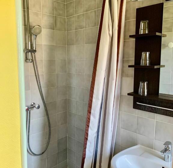 Трехместный Номер Superior, Hôtel Lapérouse Des Cordeliers