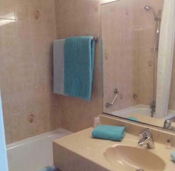 Номер Стандарт Вид на Сад, Hôtel Les Palmiers