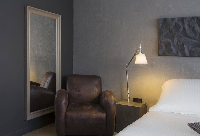 컴포트 트리플 룸, Hôtel Littéraire Alexandre Vialatte, BW Signature Collection