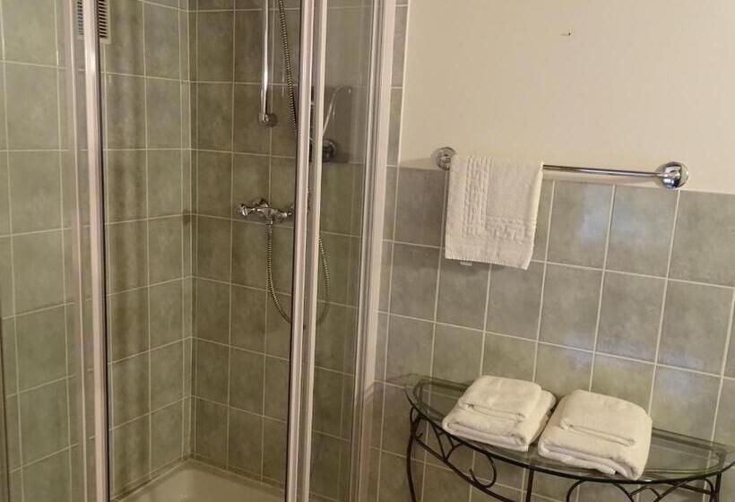 Трехместный Номер Superior, Hôtel Mas De L Espaïre