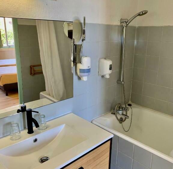 Номер Комфорт, Hôtel Lapérouse Des Cordeliers