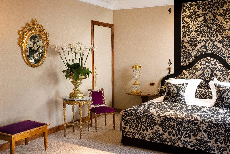 Полулюкс Повышенной Комфортности, Le Negresco