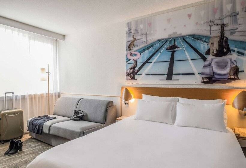 Номер Классика Двуспальная Кровать, Novotel Paris Creteil Le Lac