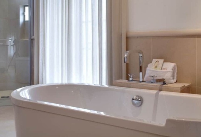 Номер Deluxe с Видом, Hôtel De Pavie