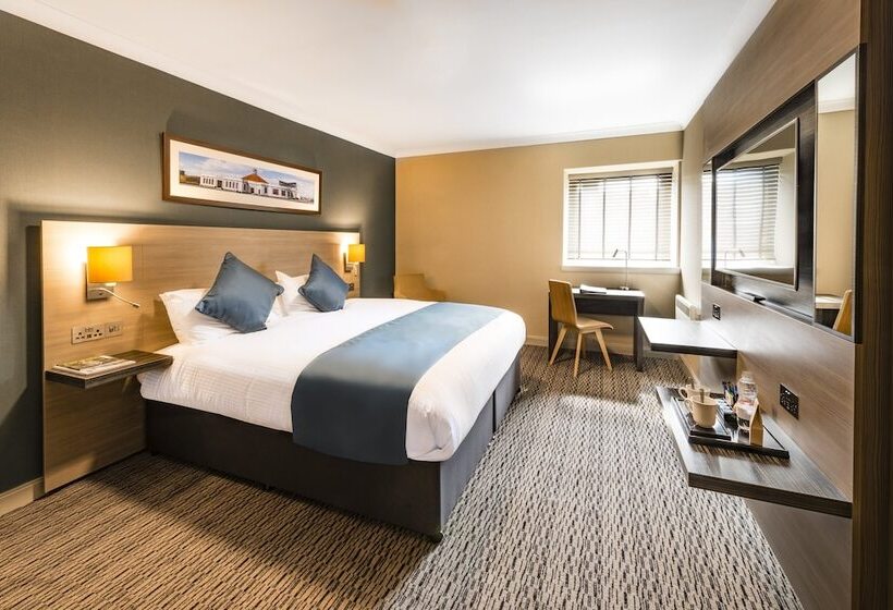 Номер Клуб, Copthorne  Aberdeen