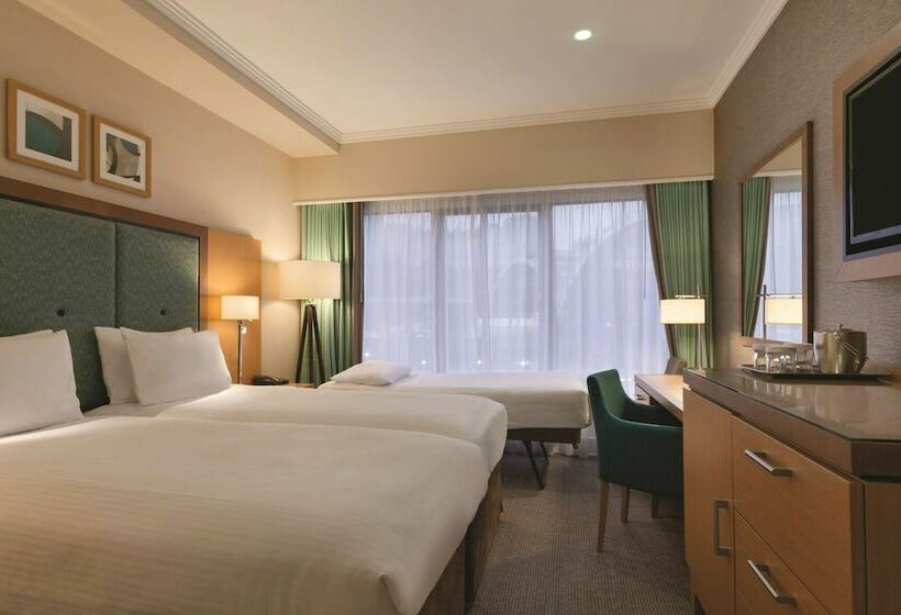 Семейный Номер, Doubletree By Hilton  London  Victoria