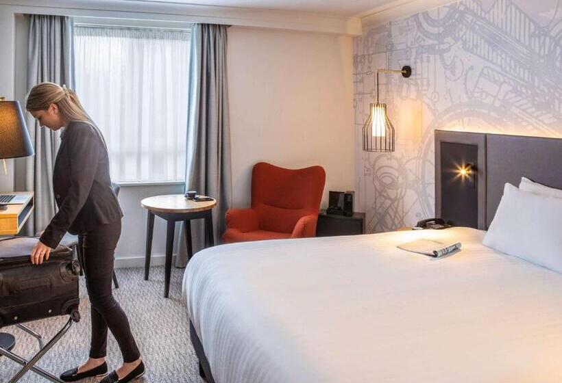 Номер Стандарт, Mercure Birmingham West