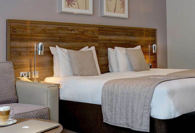 Семейный Номер, Best Western Ship