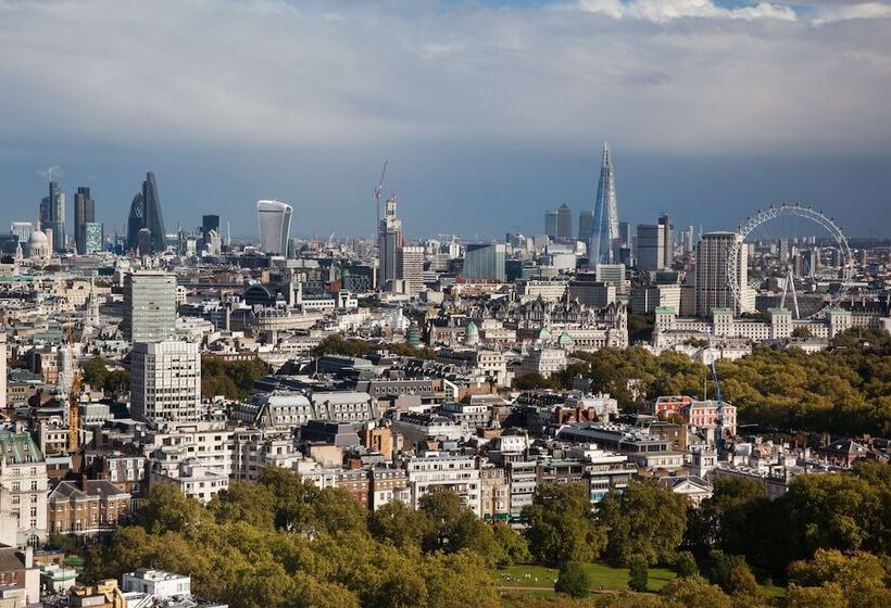 Номер Стандарт, London Hilton On Park Lane