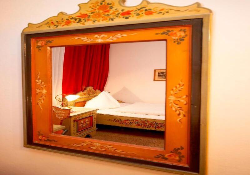 Номер Стандарт, Lugger Hotel ‘a Bespoke Hotel’