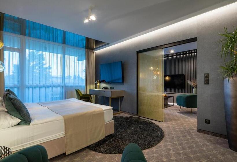 Люкс, Bodrog Wellness & Elix Spa