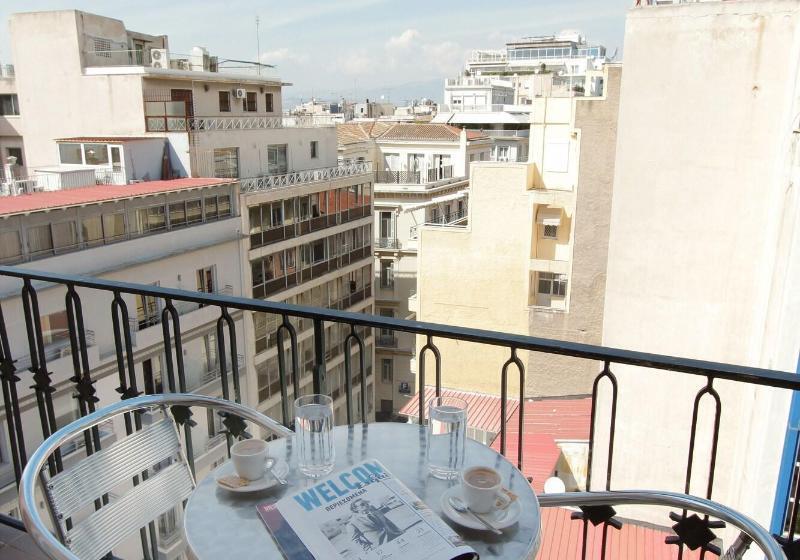اتاق استاندارد سه نفره, Pan