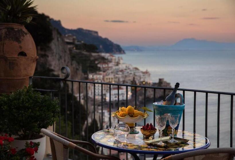 Полулюкс с Видом, Anantara Convento di Amalfi Grand Hotel