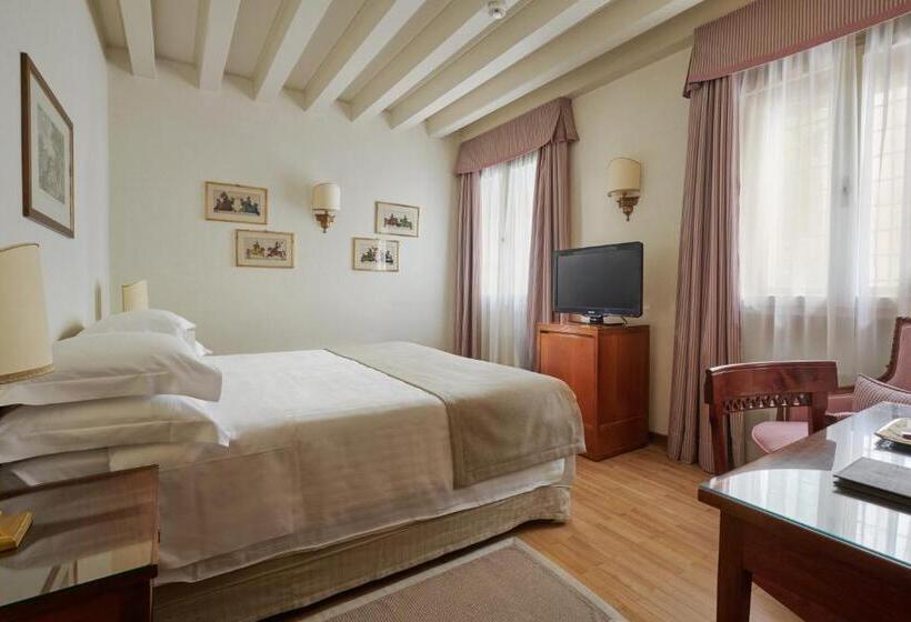 Классический Номер, Villa Cipriani