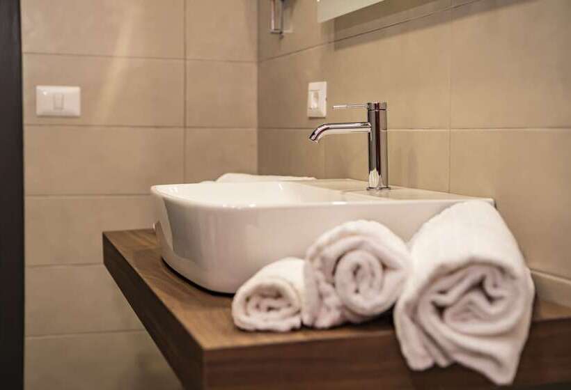 Номер Престиж, Mercure Hotel President Lecce