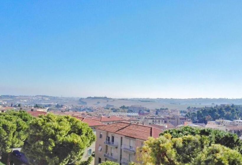 Standard-huone, San Gabriele