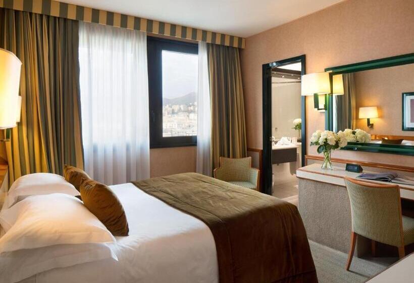 Cameră Triplă Standard, Starhotels President