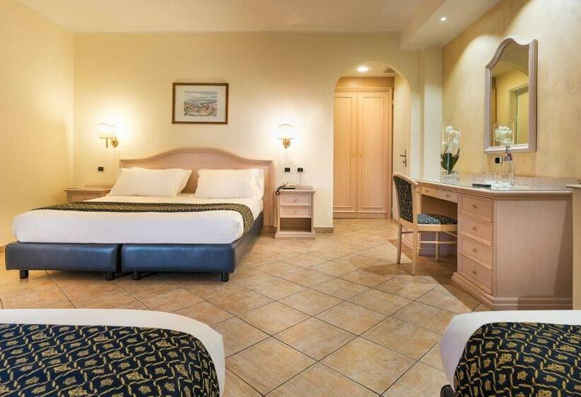 غرفة قياسية رباعية, Sant Alphio Garden Hotel & Spa
