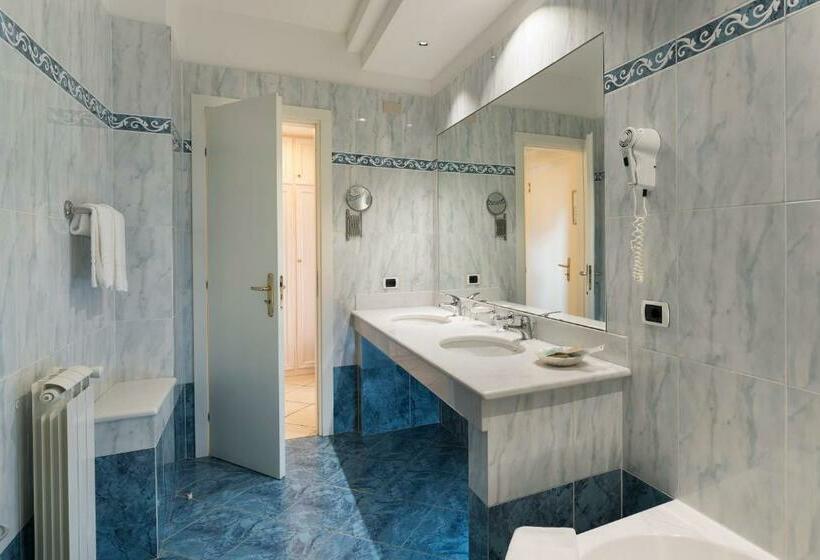 Люкс Вид на Море, Sant Alphio Garden Hotel & Spa