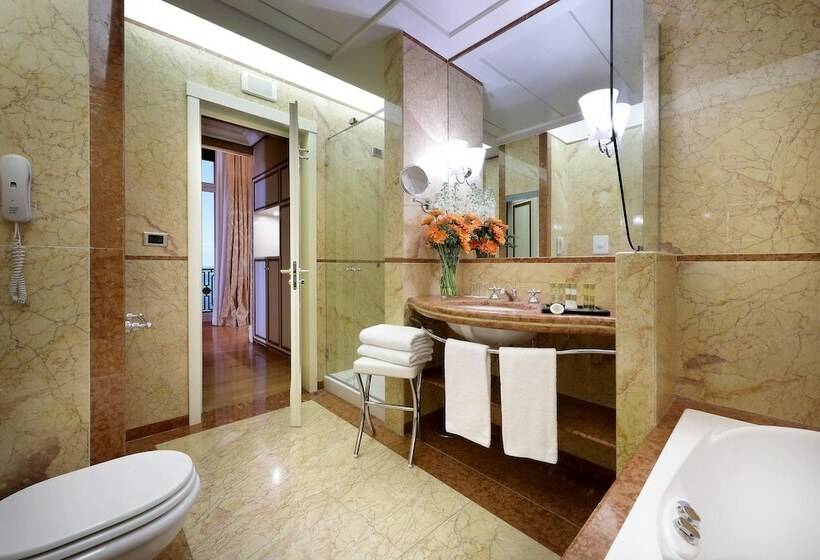 اتاق سوپریور یک تخته, Eurostars Hotel Excelsior