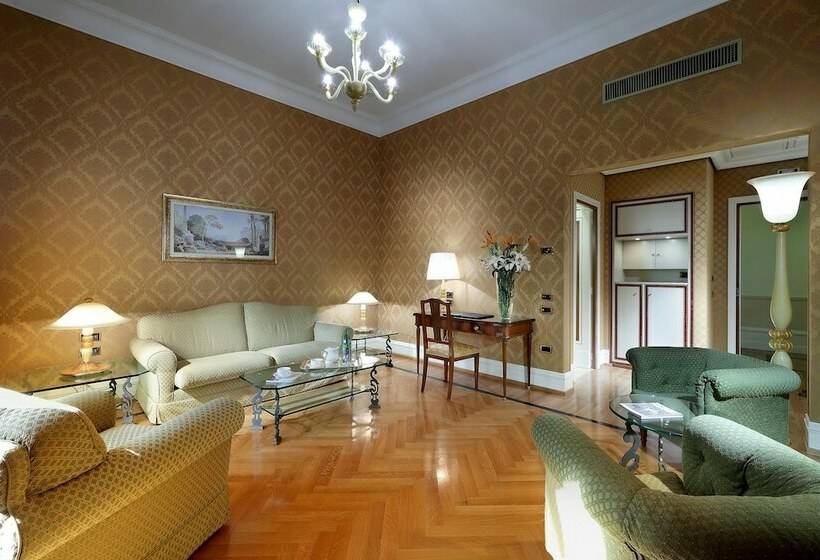 سوییت با چشم‌انداز دریا, Eurostars Hotel Excelsior