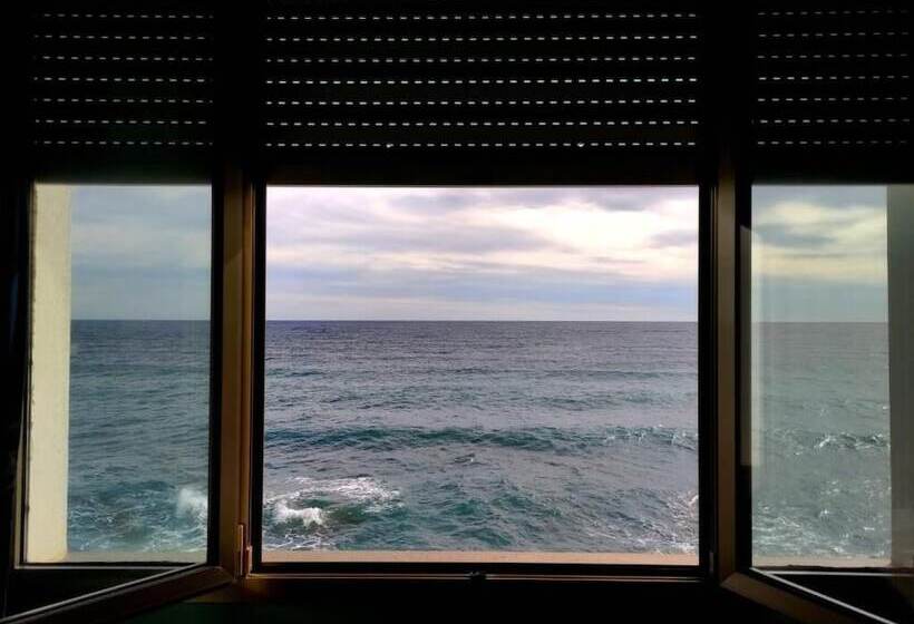 Семейный Номер Вид на Море, La Perla Del Capo