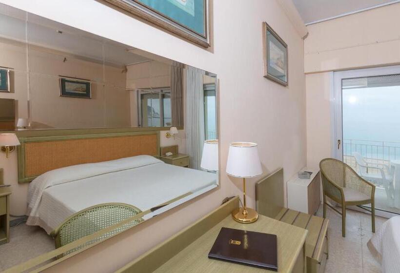 Номер Стандарт Вид на Море, Numana Palace