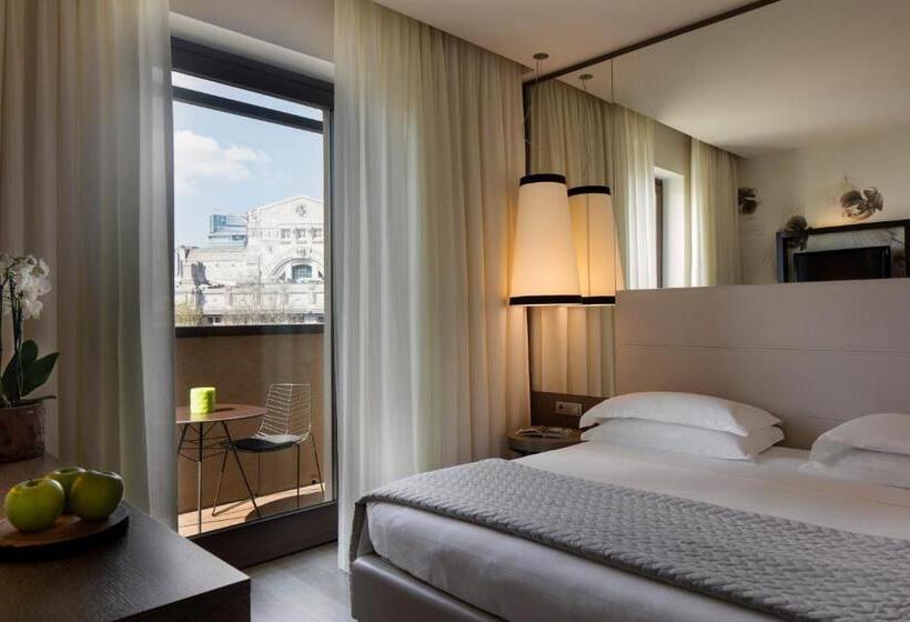 آپارتمان یک خوابه با دری مشترک که هال را جدا می کند., Starhotels Echo