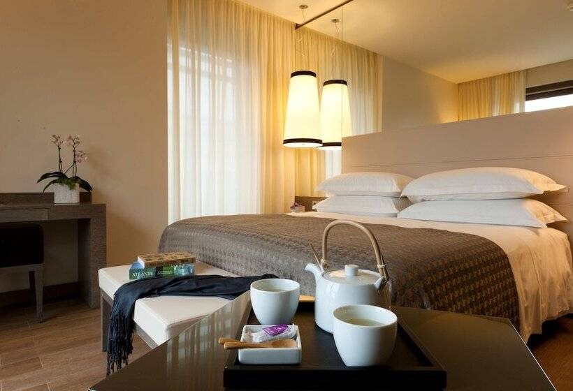 اتاق لوکس, Starhotels Echo