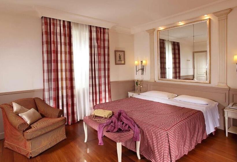 חדר סטנדרט לשלושה, Villa Glori