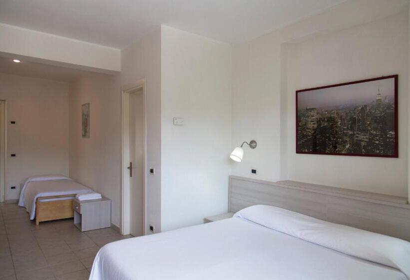 غرفة قياسية ثلاثية, Residence Hotel Villa Mare