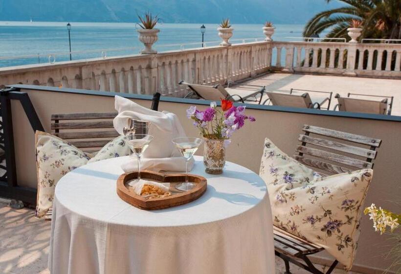 Апартаменты 1 Спальня, Bellavista Lakefront Hotel & Apartments