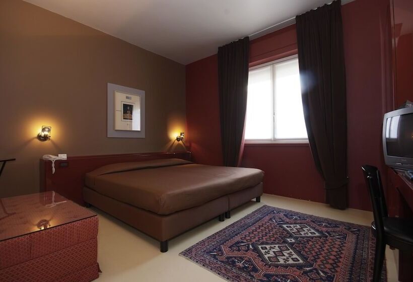اتاق استاندارد یک نفره, Art Hotel Boston