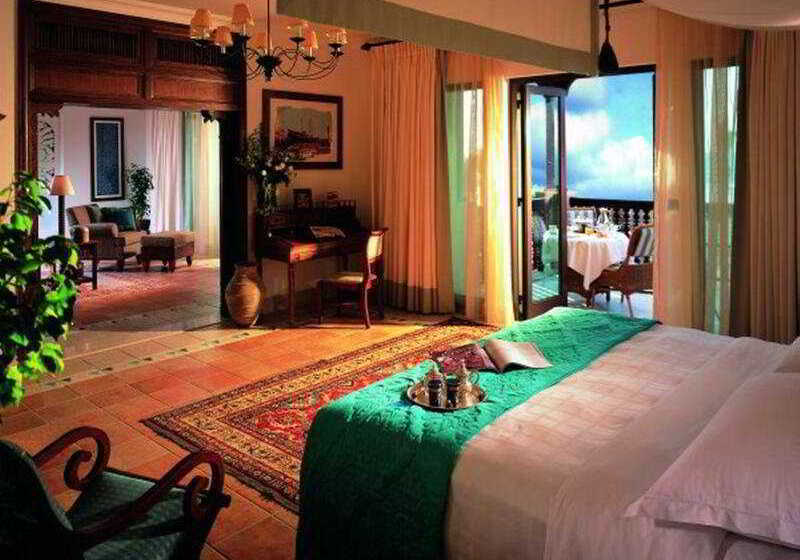 اتاق استاندارد, Art Hotel Boston