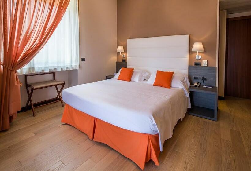 스탠다드 룸 더블 침대 바다 전망, Best Western Regina Elena