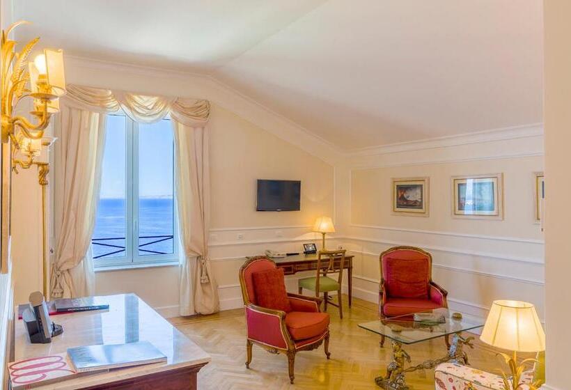 Люкс Superior Вид на Море, Grand Hotel Excelsior Vittoria