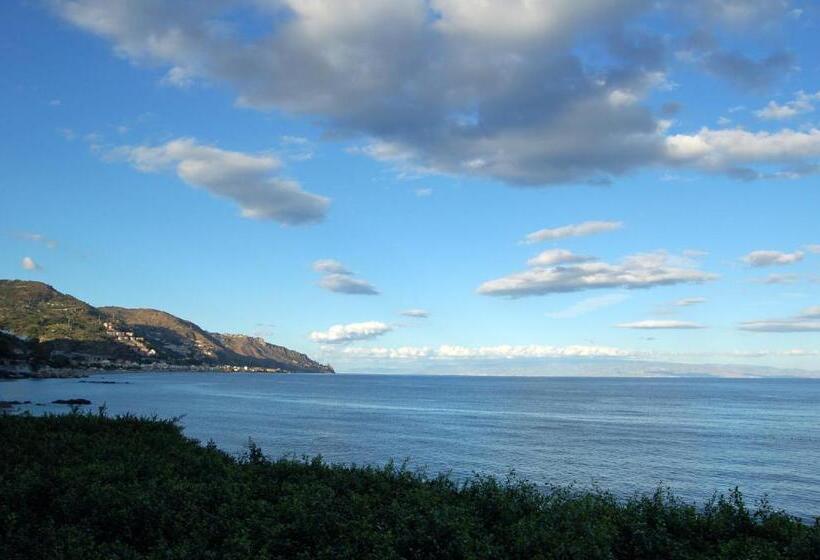 Triple Room Sea View, Lido Mediterranee