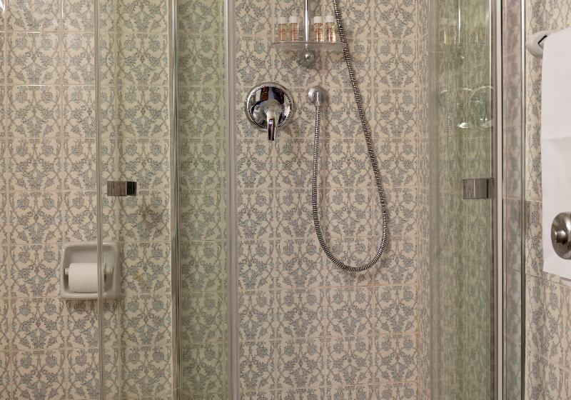 اتاق اکونومی, Lido Mediterranee