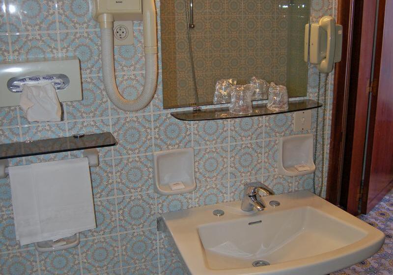 Economy Triple Room, Lido Mediterranee