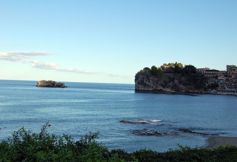 اتاق استاندارد با چشمانداز دریا, Lido Mediterranee