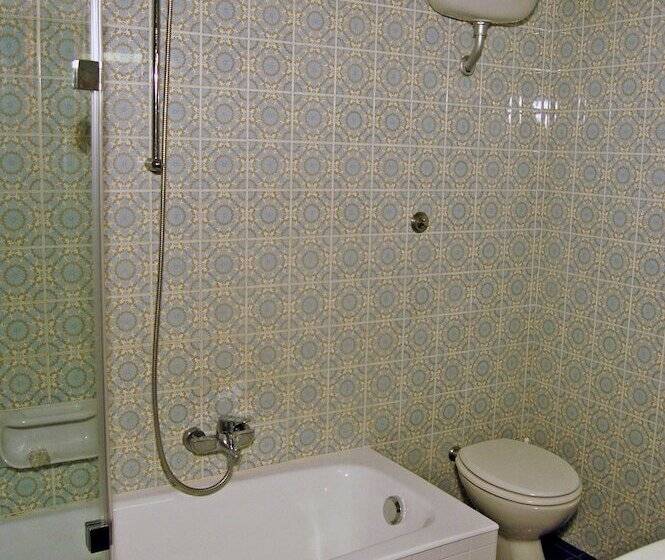 Economy Triple Room, Lido Mediterranee