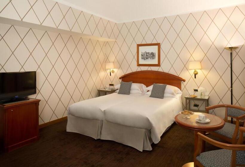 اتاق سوپریور, Starhotels Majestic