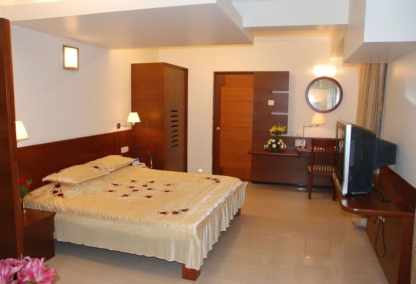 سوییت اجرایی, La Paz Gardens Beacon Hotel   Vasco Da Gama Goa