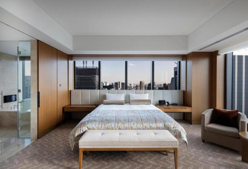 Номер Престиж, The Okura Tokyo