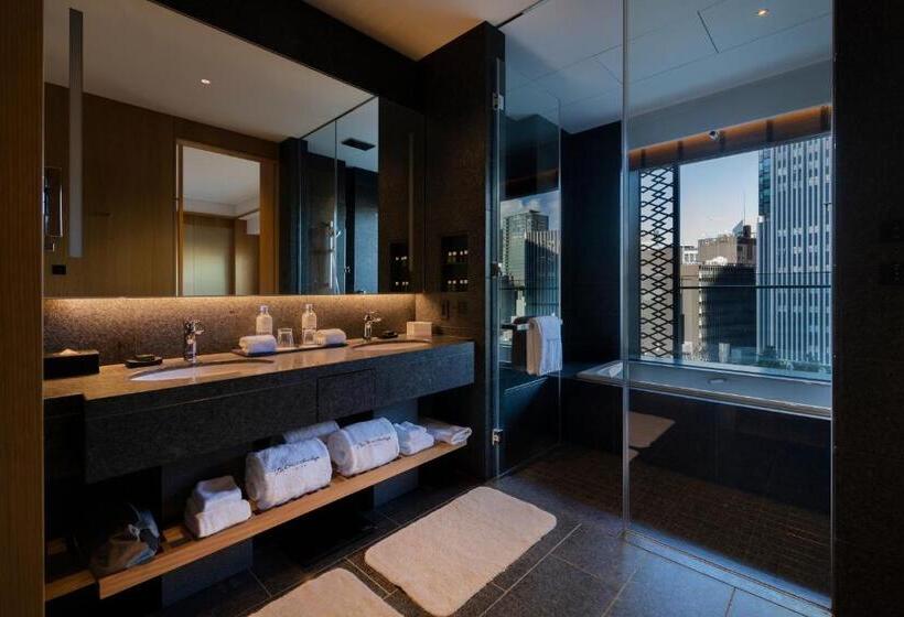 Клубный полулюкс с видом, The Okura Tokyo