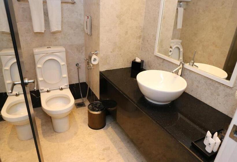 Номер Premium Вид на Бассейн, Perdana Kota Bharu