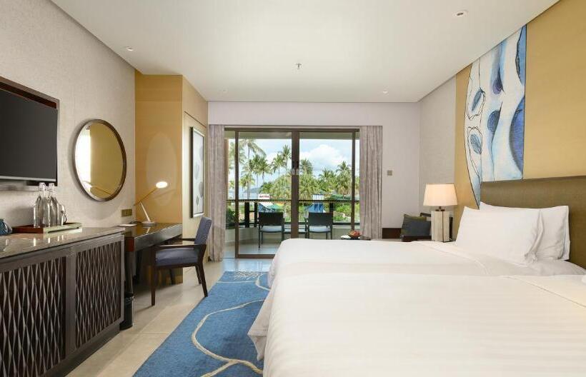 스탠다드 룸 풀장 전망, Shangri La Tanjung Aru, Kota Kinabalu