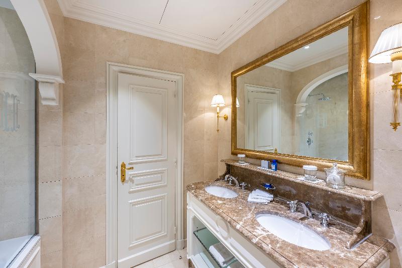 디럭스 룸 도시 전망, Hôtel Hermitage Monte Carlo
