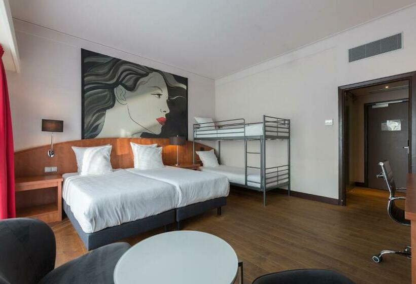 四人标准间, Leonardo Hotel Utrecht City Center