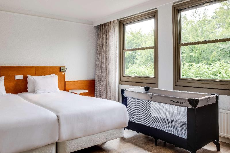 Полулюкс, NH Bussum Jan Tabak